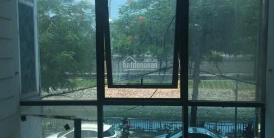 Cho thuê nhà phố đội cấn 60m2 giá 12tr/tháng