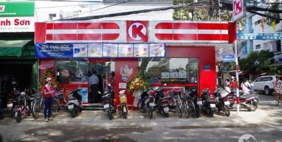 Cho thuê nhà siêu thị mặt phố Hoàng Hoa Thám: 100m2, MT7m.