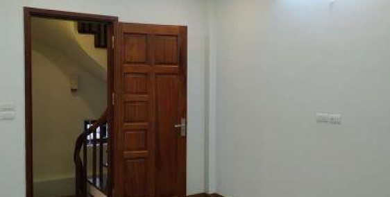 cho thuê mặt tiền Nguyễn Khuyến Đống Đa, 100m x3,5 tầng, 25tr/th