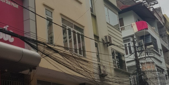 Cho thuê nhà nguyên căn 5.5 tầng, khu vực chợ Hạ Long