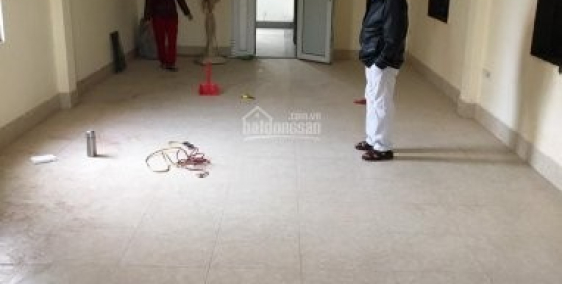 cho thuê nhà dốc Minh Khai, 60m x4 tầng, 25tr/th