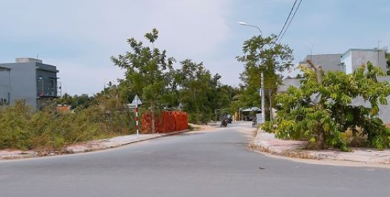 Cho thuê nhà 2 tầng mặt tiền đường Hồ Biểu Chánh, Hòa Cường Nam, Hải Châu