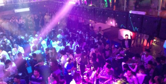 Em chuyên mặt bằng Hoàn Kiếm. Anh em đầu tư liên hệ em ạ