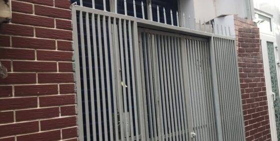 Cho thuê nhà đương Lê Đại Hành,DT 3.2x10m, lầu, 2pn, 2WC,  nhà mới ,Giá 10tr