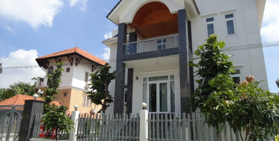 Cho thuê ngay mặt tiền Quốc Hương 4 x 25m với 3 lầu, giá 67 tr/th nhà đẹp KD