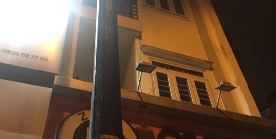 cho thuê mặt bằng đường Bến Vân Đồn, p5, Quận 4