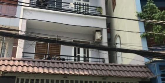 Cho thuê nhà nguyên căn 4 tầng sau lưng bv chợ rẫy Q5