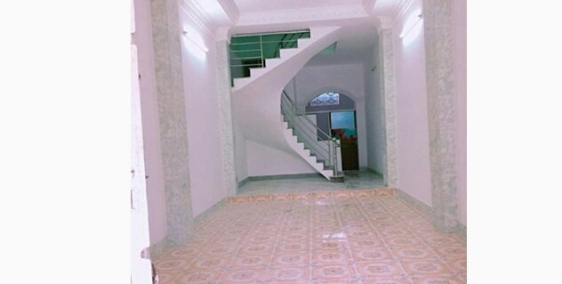 Cho thuê nhà nguyên căn, mặt tiền Tạ Quang Bửu, quận 8. 80m2. 25tr/tháng.