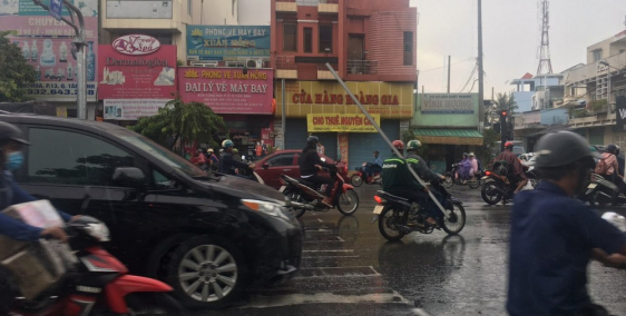 Cho thuê nhà MT Cộng Hòa, 8m x 14m, giá 55 Tr/tháng