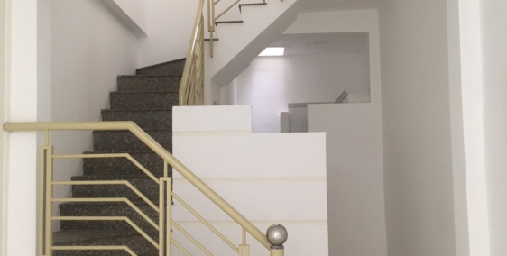 Bán nhà MT đường Tân Hải, P13, Q Tân Bình. - DT: 3,5x16m, 1 trệt 1 lầu