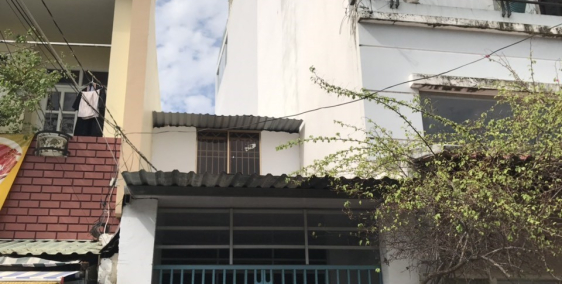 Nhà thuê HXH đường Lạc Long Quân, P9, Q11, DT 3x24m, lửng, lầu đút, 4PN, 3WC