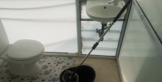 Cho thuê nhà mặt phố Quận Tây Hồ 150m2*3 tầng