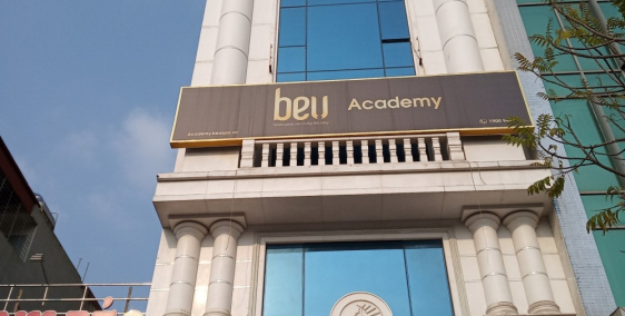 Công ty chung tôi cân cho thuê văn phòng tại đường Khuất Duy Tiến, Thanh Xuân