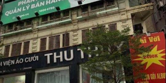 Chính chủ cho thuê nhà mặt phố PHẠM VĂN ĐỒNG- diện tích 370m2/ tầng- vuông vắn