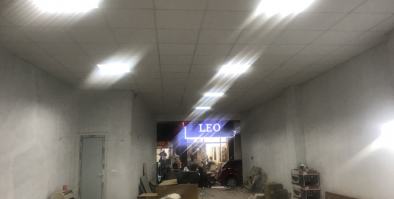 Chính chủ cần cho thuê nhà 2 tầng mặt phố Yên Hòa, Cầu Giấy, Hà Nội.