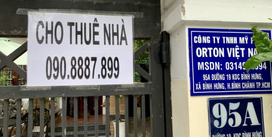 Cho thuê nhà mặt tiền nguyên căn mới đẹp 6x25 m, có sân rộng, bình chánh, giá 18