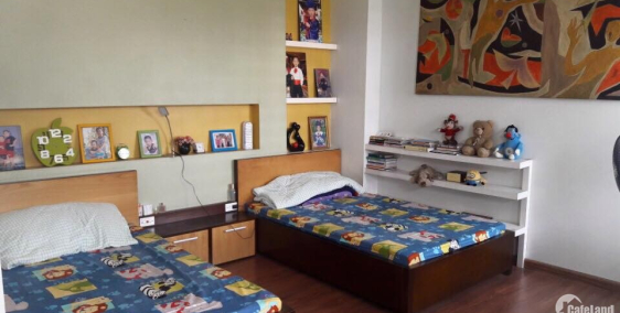 Cho thuê nhà riêng thạch bàn 5 tầng đồ cơ bản