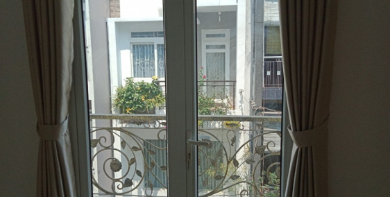 Cho thuê nhà nguyên căn hẻm xe hơi đối diện Hà Đô 3 Tháng 2, F11, Quận 10 5PN