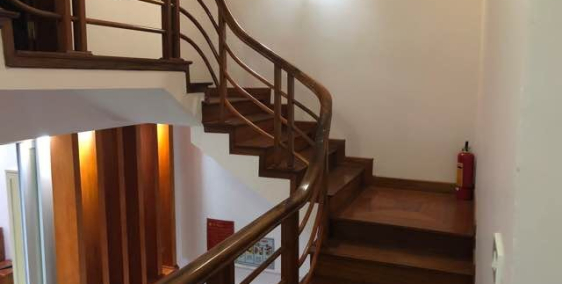 CHO THUÊ NHÀ KINH DOANH 4 TẦNG PHẠM DU, VĨNH YÊN GẦN VINACONEX. LH: 0986.797.222