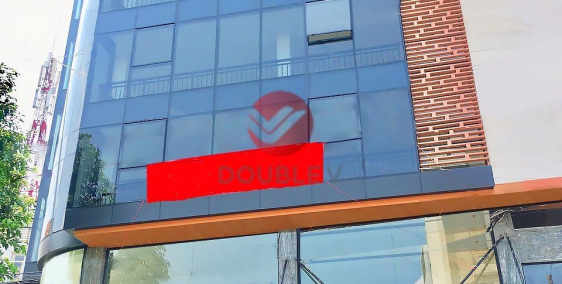 Văn phòng cho thuê quận Bình Thạnh dt 169m2 mới 100% gần Q.1 giá 80tr