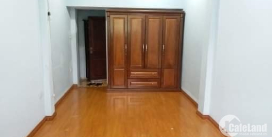 Cho thuê nhà Phố Nguyễn Phúc Lai làm văn phòng, trung tâm đào tạo, spa 20tr/ thá