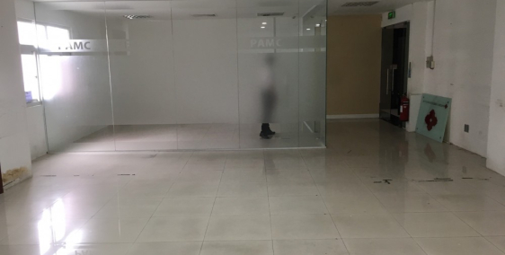 Văn phòng cho thuê quận 3, 139m2, trần sàn hoàn thiện, không vướng cột