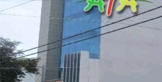 Văn phòng đang trống nằm trong tòa nhà lớn đường Bạch Đằng, Q. Tân Bình