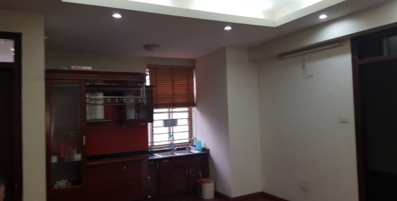 Cần bán căn chung cư tại số 6 Đội Nhân, Ba Đình 70m2 2PN giá 2,3 tỷ