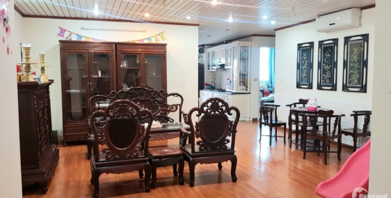 Bán căn góc chung cư Bình Vượng, số 200 mặt phố Quang Trung, Hà Đông.