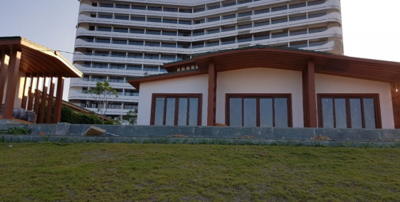 Bán chuyển nhượng 2 BĐS gần 700m2, trực diện biển Bãi Dài, 35 tỷ trả trước 10 tỷ