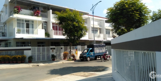 Cắt lỗ sâu nhà thô thiên mỹ lộc VSIP giá công khai 1850tr, lh 0973321776