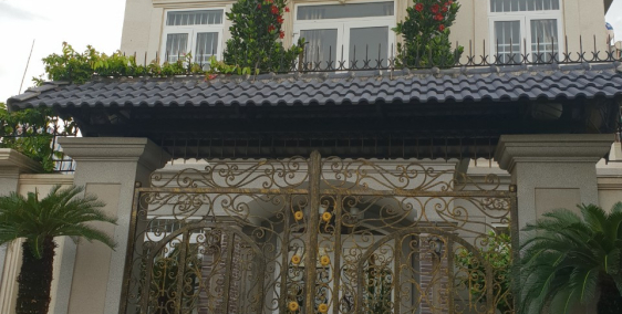 Cần bán 2 căn biệt thự full nội thất 5* ở đồi 2, P10, TP. Vũng Tàu.