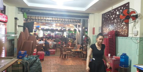 Sang nhượng quán nhậu đường Đồng đen, P.11, Q. Tân Bình, Vị trí đẹp.