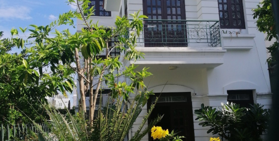 Hàng hiếm! Rẻ nhất thị trường, Biệt thự đẹp Bùi Đình Túy, Bình Thạnh, 6.5x23m