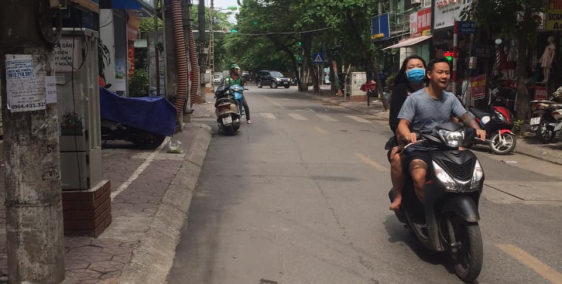 Bán gấp nhà 4 tầng MP Nghĩa Tân DT 35m2, vị trí đẹp nhất phố KD tốt, giá 10,5 tỷ