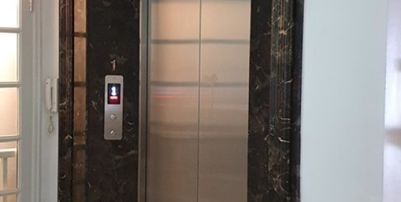 Bán nhà7 tầng phố Yên Lãng, doanh thu 90tr/tháng.Giá 12.8 tỷ.0942088586