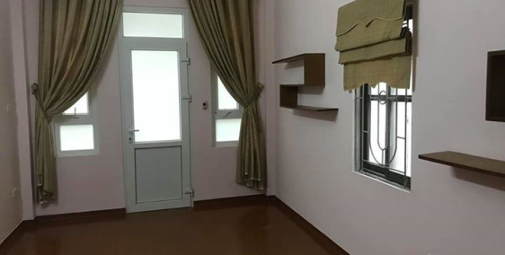 Bán nhà Đống Đa, Mặt phố Tôn Đức Thắng 5 tỷ, 15mx5T. Hè 3m