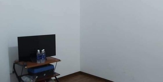 Chính chủ bán nhà mặt phố Pháo Đài Láng 40 m x 3 tầng, mặt tiền 4m giá 6,55 tỷ.