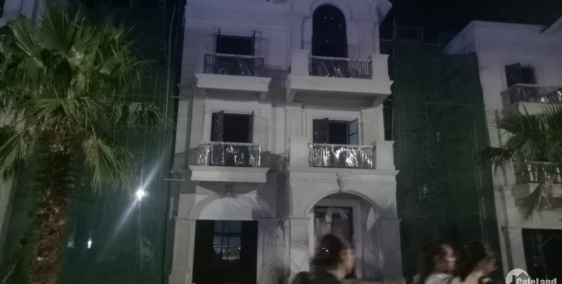 Bán nhà KĐT Đặng Xá GĐ 1 Diện tích 138m2 Đường 13m giá 7,7 tỷ