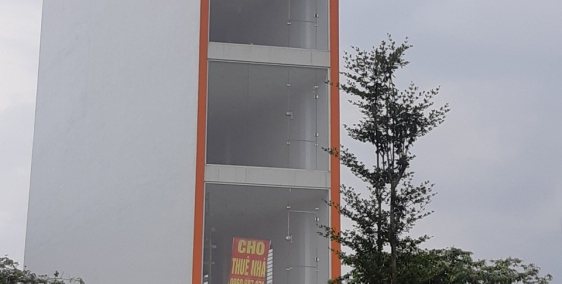 Bán nhà Nguyễn Trãi, ô tô tránh, kinh doanh, 36m2, 7 tầng, 5.8 tỷ.