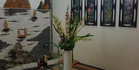 Bán Gấp Nhà Phố Hồng Mai, Hai Bà Trưng, Lô Góc, Ôtô 52m2x5T, Giá 4.4 tỷ.