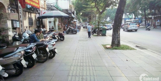 Bán nhà mặt phố Hai Bà Trưng 6 tỷ, 35m2. kinh doanh tốt