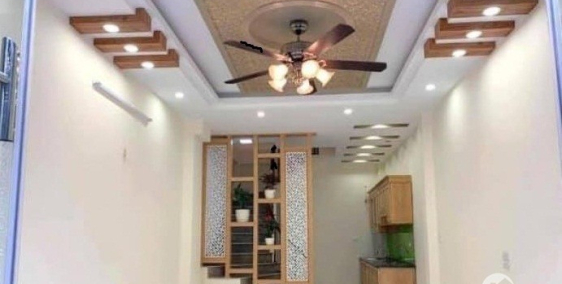 HẠ GIÁ Bán gấp nhà Kim Đồng đi nước ngoài, ô tô tránh, 60m2,  4.8 tỷ.