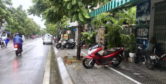 CẦN bán Showroom kinh doanh, mặt bằng kinh doanh mặt tiền Điện Biên Phủ TP Huế