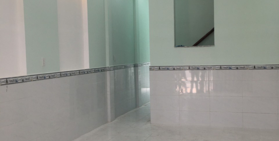 bán nhà bình chánh sổ hồng riêng ngay chợ hưng long