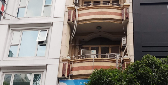 Siêu phẩm siêu vị trí, mặt tiền p Bến Thành, cách vòng xoay Phù Đổng chỉ 100m, c