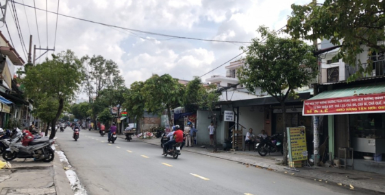 Bán nhà MT vị trí đẹp đường Lê Văn Lương, P. TK, Q7