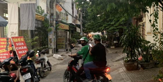 Bán gấp nhà phố 2 lầu mặt tiền ĐS 3 chợ Tân Mỹ, P. Tân Phú, Q7