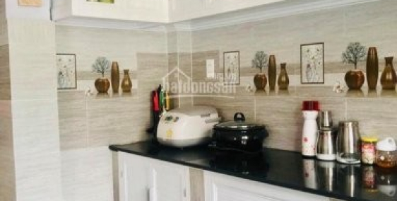 Bán nhà đẹp giá rẻ, 1 trệt 2 lầu, giá chỉ 6 tỷ