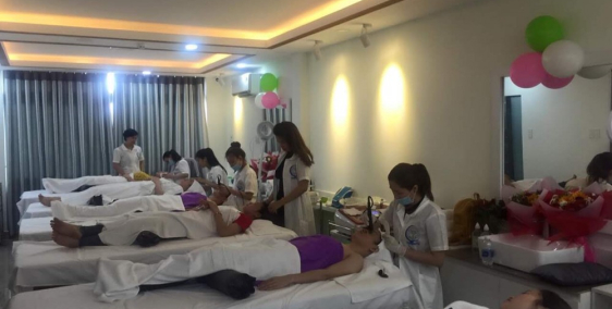 bán hoặc cho thuê nhà 5 lầu mt Hoàng Diệu 2, thủ đức